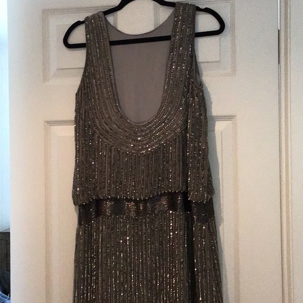 Dress - Picture 2 of 5